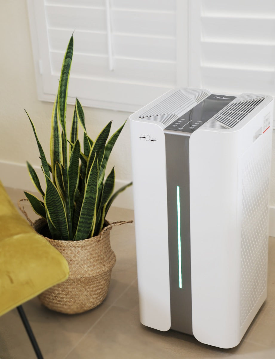 O2 FLOW Commercial size Air Purifier with Hepa and carbon filter