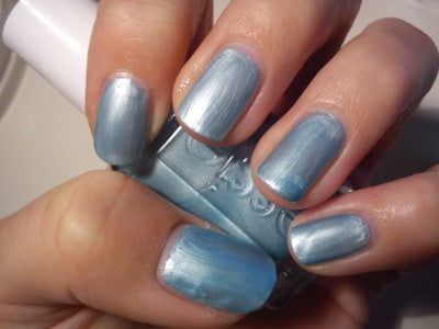 Sơn móng tay Essie Barbados Blue 281