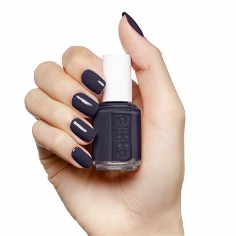 Essie Nail Polish Smokin Hot 739